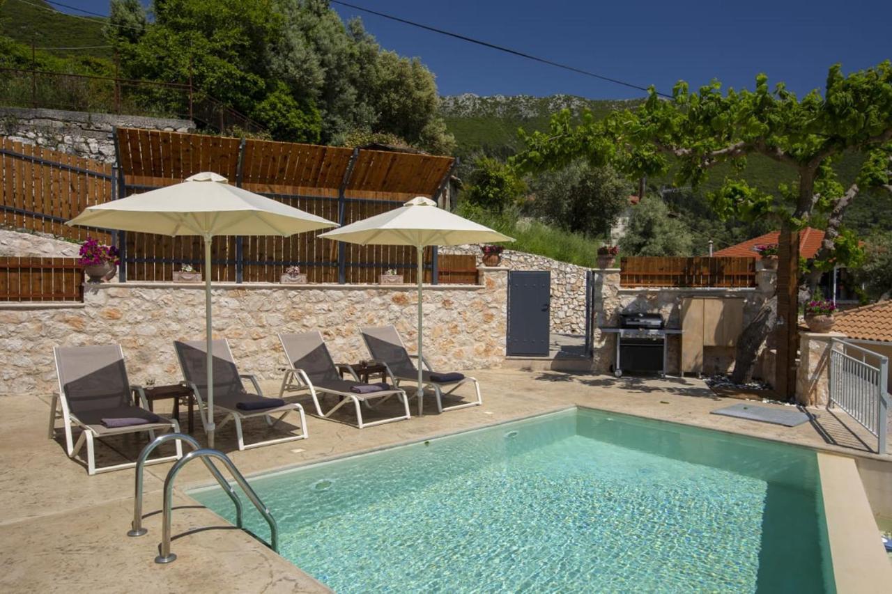 Panoutsis Villa - Sivros Lefkada Bagian luar foto